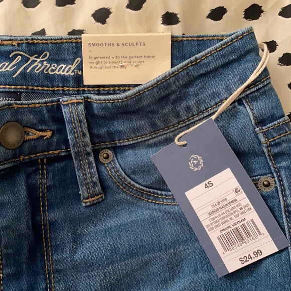 Universal Thread Denim - Picture 5 of 5